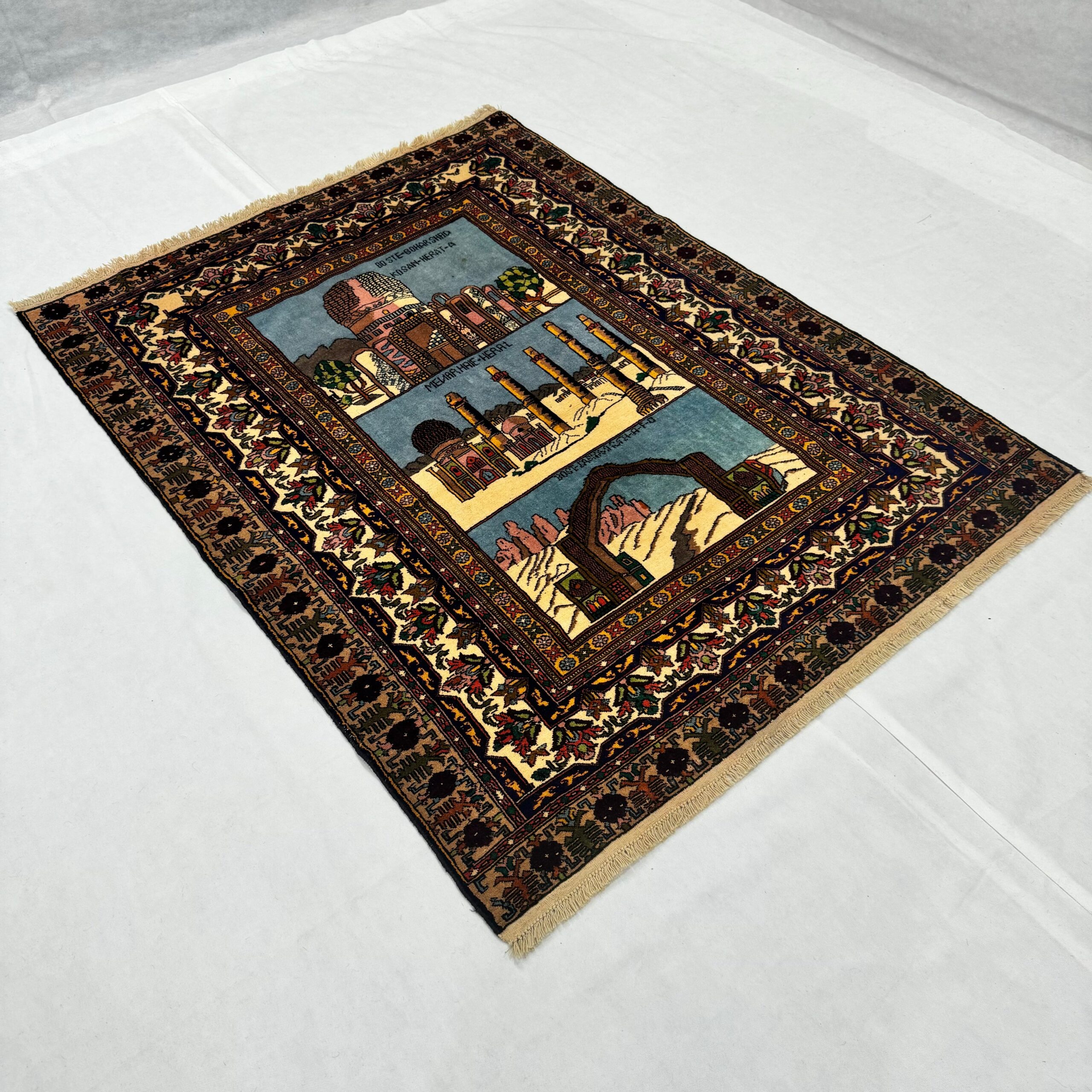 1_2_e4591b09-8e8c-4866-aaed-de169086159c