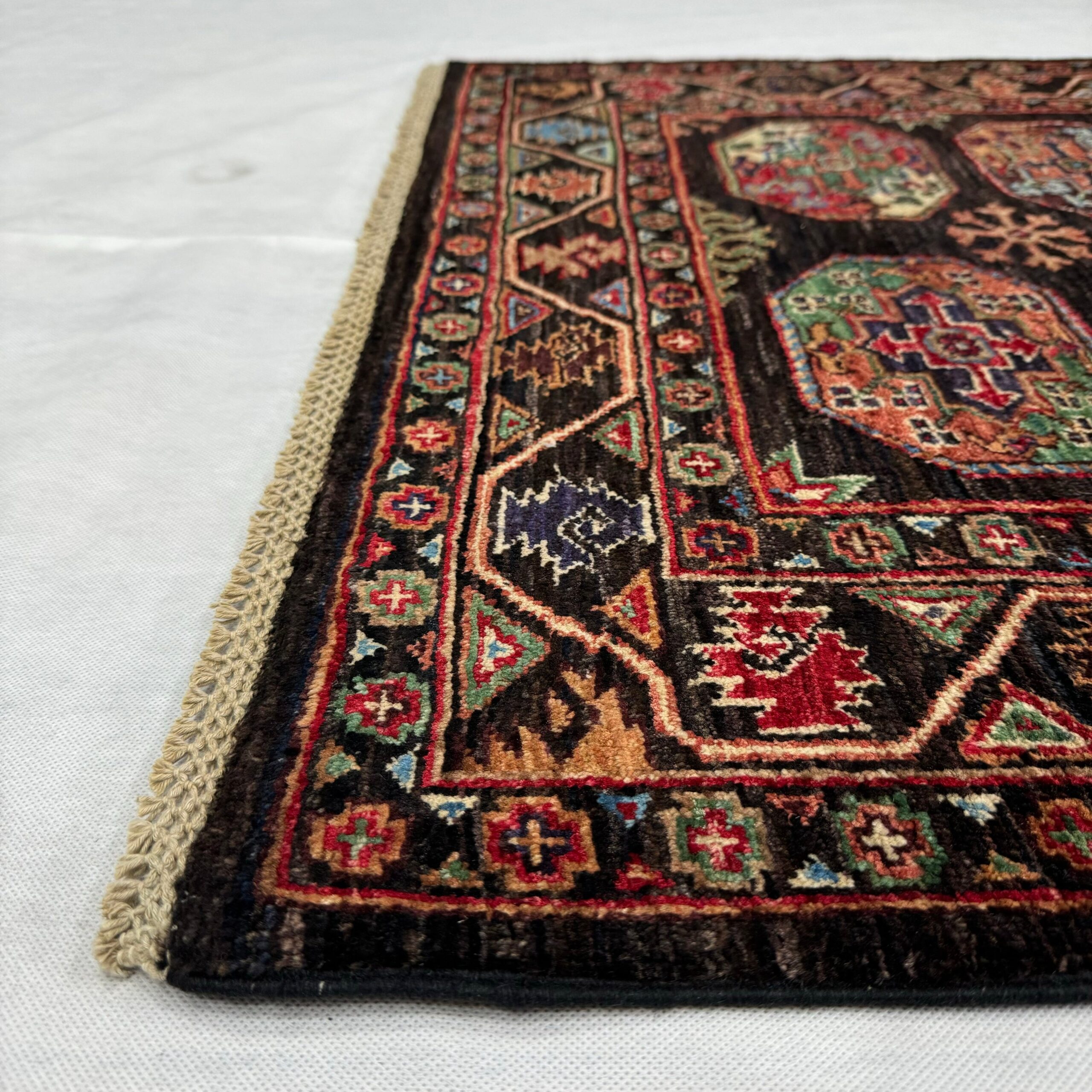 Exquisite Handmade Chobi Rug - Image 5